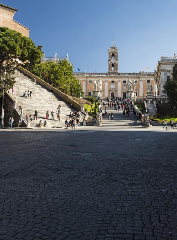 Rome Downtown Suite Bed And Breakfast Aracoeli Δωμάτιο φωτογραφία